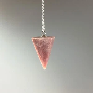 pendulum - 'Cherry' Quartz - healing crystal - Picture 1 of 1