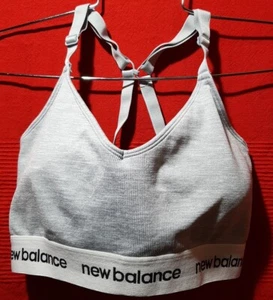 Sujetador deportivo New Balance gris suéter correa ajustable elástico para niñas talla L - Imagen 1 de 6