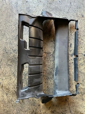 Conduite d'air 7P6121293 VW Touareg II 7P année 2013 - Photo 1/4