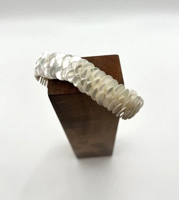 珍珠母贝壳圆盘手链波西米亚海岸带编织绳 Y2K Iridescent — 第 1/4 张图片