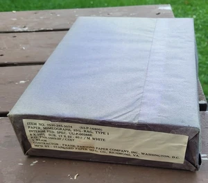 500 Sheets 1 Ream 25% Rag Mimeograph Paper 7530-285-3074 8" x 10.5" 40# - Picture 1 of 1