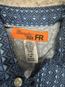 Wrangler FR Pearl Snap Western Shirt Mens Medium Blue 20x Work Flame Resistant - Picture 1 of 5