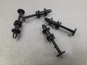 Original VW Seat 4Stück Spreizniet Befestigung für Heizungsregulierung 3G0807300 - Bild 1 von 6