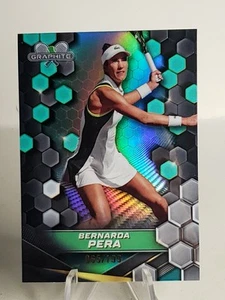 Tenis grafito Topps 2024 Bernarda Pera refractor acuático/199 - Imagen 1 de 3