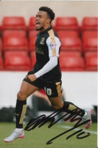 SWINDON TOWN HAND SIGNED NICKY AJOSE 6X4 PHOTO 1. - Picture 1 of 1