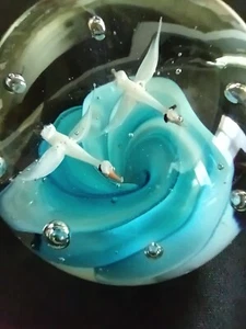 Vintage Seagull Swirled Art Glass Paperweight - Picture 1 of 11