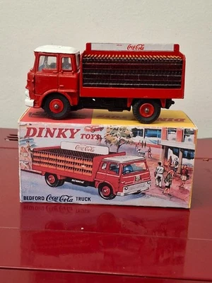 CAMIÓN DINKY TOYS Nº 402 BEDFORD TK COCA COLA EN MUY BUEN ESTADO Foto 1 de 4