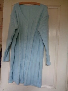 LONG LIGHT BABY BLUE LONG SLEEVED CABLE JUMPER 4XL SIZE 24/26 - Picture 1 of 5