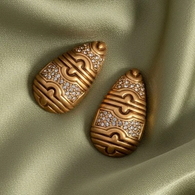 Pendientes de oro retro grabados en museo étnicos antiguos de colección circonita cúbica tachuela declaración Foto 1 de 4