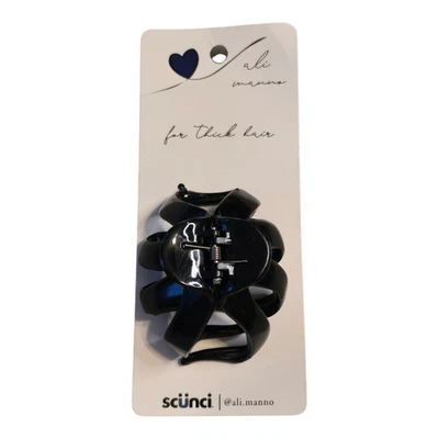 Scunci Ali Manno Hair Jaw Clip Black  - Image 1 of 2