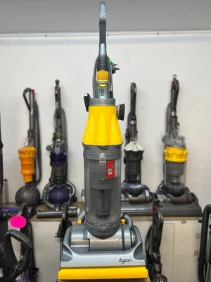 DYSON DC07 ORIGIN ANIMAL VACUUM CLEANER + NEW FILTERS AND NEW ROLLERBRUSH FITTED - Image 1 of 4