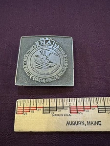 Hebilla de cinturón de la Academia Nacional del FBI de colección cuadrada tono plateado águila y escudo raro* - Imagen 1 de 10