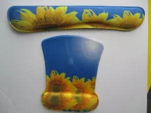 STUNNING Sunflower Wrist Rest Mouse Pad with Matching Keyboard Wrist Rest - Picture 1 of 8