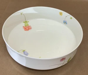 Round Vegetable Bowl Just Flowers Mikasa A4182 Orange Yellow Blue Flowers Japan - Picture 1 of 3
