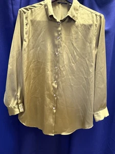 Blusa Tahari Chartreuse Satén Abotonada L Otoño Mostaza Oliva Minimalista Usada en Excelente Condición - Imagen 1 de 9