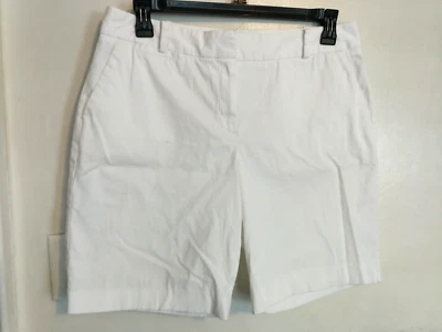 Bermudas cortas Talbots para mujer 12P pequeñas blancas chinas caqui bolsillos informales al aire libre Foto 1 de 4