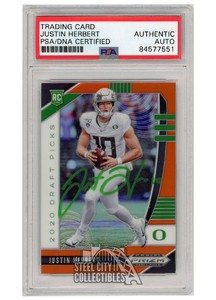 Justin Herbert 2020 Panini Prizm Draft Orange Auto RC Card #102 PSA/DNA (Green)