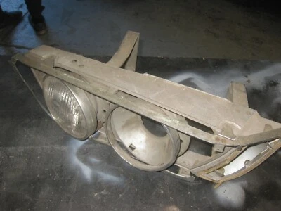 Faro BMW Vintage 2000CS Rt Modelo EE. UU. / Para piezas / '65-'69 Foto 1 de 4