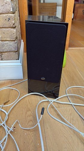 BEAUTIFUL Set of 2 NHT 1.5 SPEAKERS 155-006015 | eBay