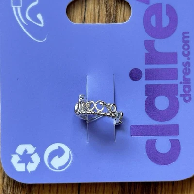 Brinco de orelha Claire's Sensitive Solutions - Imagem 1 de 2