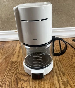 Braun Aromaster 10 Cup White Coffee Maker Type 4085 KF-400/420 Carafe Tested - Picture 1 of 11