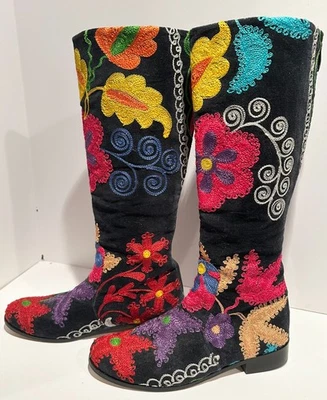 Botas de Suada Vintage Para Mujer Suzani Turcas Coloridas Bordadas Talla EU 39 US 8- Foto 1 de 4