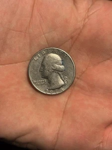 1974 Washington Quarter US Coin No Mint Mark Circulated with Errors - Picture 1 of 4