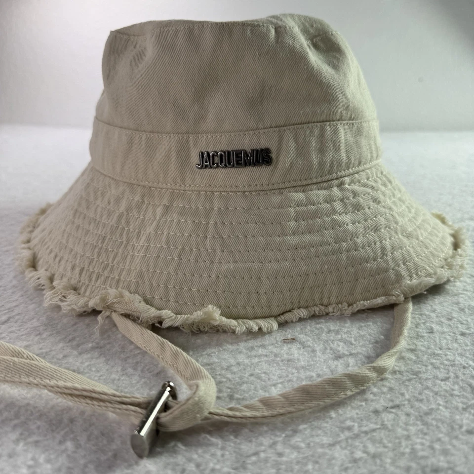 Chapéu balde Jacquemus le Bob Artichaut branco 100% algodão pequeno - Imagem 1 de 4