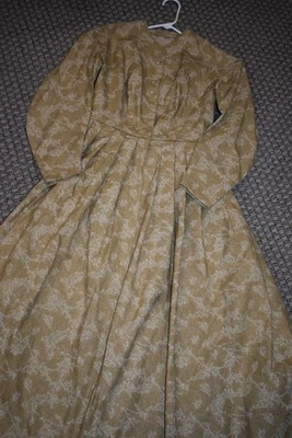 Civil War Victorian Cotton Day Dress Handmade Gold Cream Ivy Print - S/M - Image 1 of 4