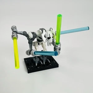 LEGO Star Wars sw0515 General Grievous Minifigure - White Armor With Sabers - Picture 1 of 5