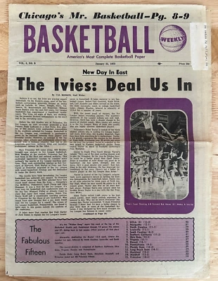 25/01/1972 Baloncesto Semanal - Julius Erving, Jim Brewer Minnesota Gophers Foto 1 de 3