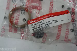 Sede valvole Scarico D94 + 0,03 per Ducati 749R/04 cod 30410491AB - Picture 1 of 1