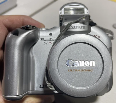 Canon PowerShot S1 IS 3.2MP 10x Zoom Digital Camera W/SD Card READ DESCRIPTION - Image 1 of 4