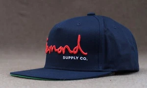 Nuevo Diamond Supply Co. Skate Og Script Marino/Rojo Para Hombres Sombrero Agarra RHTDAM-57 - Imagen 1 de 7