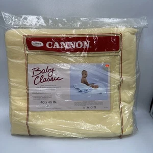 Vintage Leuchtfeuer Decke Baby Classic 40x45" Satinborte Acryl Gelb Neu in Verpackung Neu aus altem Lagerbestand - Bild 1 von 2