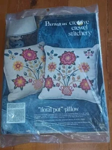 Paragon Crewel Stitchery "Blumentopf" Kissen-Set #0756 BoHo-Stil 100 % Wolle - Bild 1 von 20