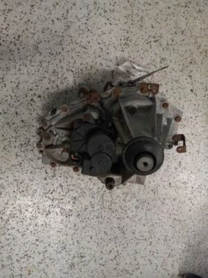 2005 - 2019 NISSAN FRONTIER TRANSFER CASE - Image 1 of 4