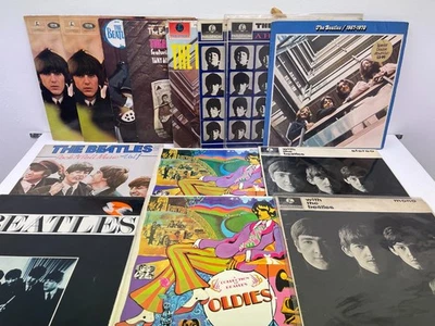 Collection Of 14 Beatles Vinyl LP's  - Bild 1 von 4