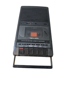 Realistic CTR-73 AC or Battery Cassette Tape Player Recorder 14-1053 WORKING - Picture 1 of 6