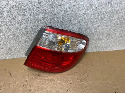 Luz trasera lateral derecha Infiniti i30 2000-2001 pasajero OEM V6121 DW Foto 1 de 4