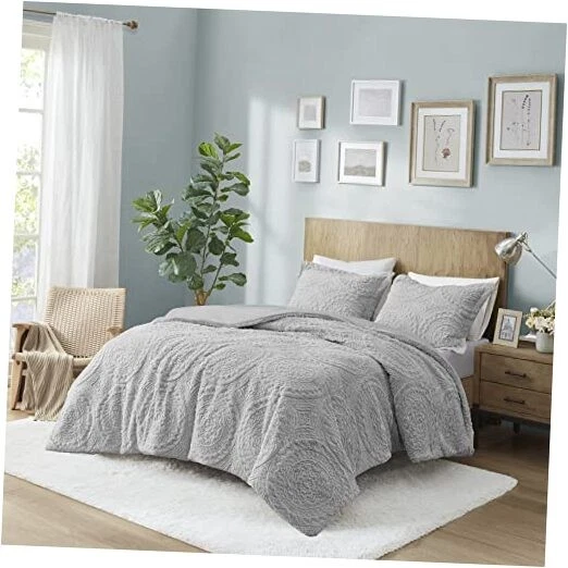 Madison Park Queen Medallion Ultra Plush Comforter Mini Set With Grey Mp10-6013