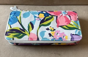 Vera Bradley Estuche Grande de Viaje Pastillero Noche Jardín Organizador Floral - Imagen 1 de 4