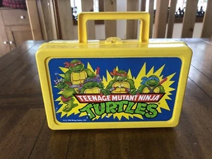 1990 Vintage Teenage Mutant Ninja Turtles Yellow Pencil School Lunch Box - Picture 1 of 12