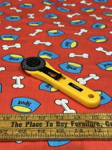 VINTAGE 1995 ERIC HILL SPOT COTTON FABRIC FOR SALSPOT LIMITED - Picture 1 of 4