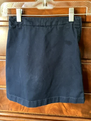 LANDS END Navy School Uniform Blend Chino Above Knee Skort Girls Size 7 - Image 1 of 4
