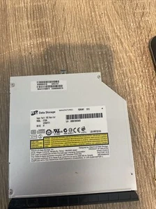 Toshiba Satellite Pro L500 Laptop CD-RW / DVD+RW Drive. Model: UJ890. SATA - Picture 1 of 1