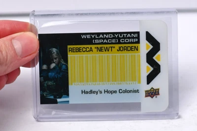2018 UD Aliens Movie WY Plexi Business Cards Rebecca Newt Jorden #WY-2 - Image 1 of 2