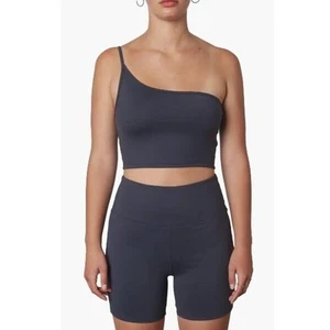 Pantalones cortos para mujer Nia Lucy de un hombro sin mangas y bicicleta pequeños medianoche precio de venta sugerido por el fabricante 78 USD - Imagen 1 de 4