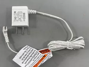 Intertek Alimentatore switching S005BNU0500100 NUOVO (1930 E) - Foto 1 di 3