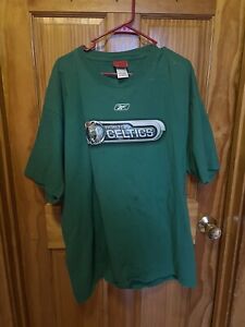 Vintage Men’s Reebok Boston Celtics Green T-Shirt Size: XL